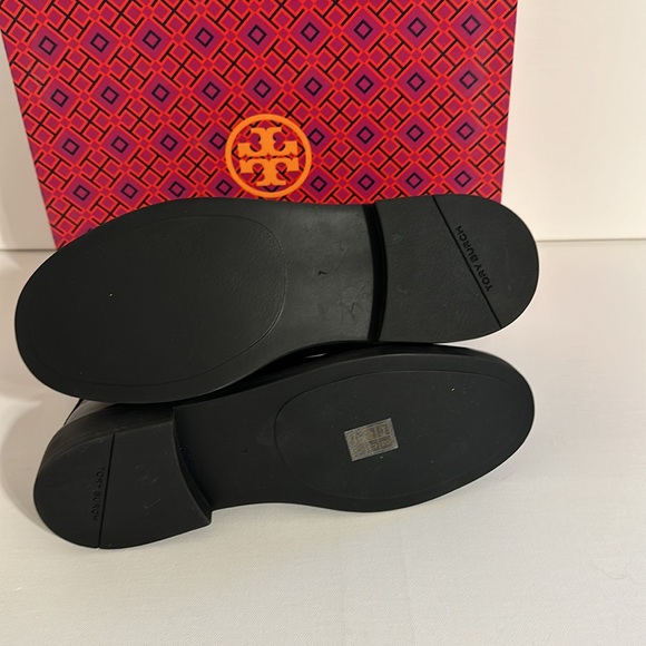 Tory Burch Double T Leather Chelsea Boots - Picture 5 of 5